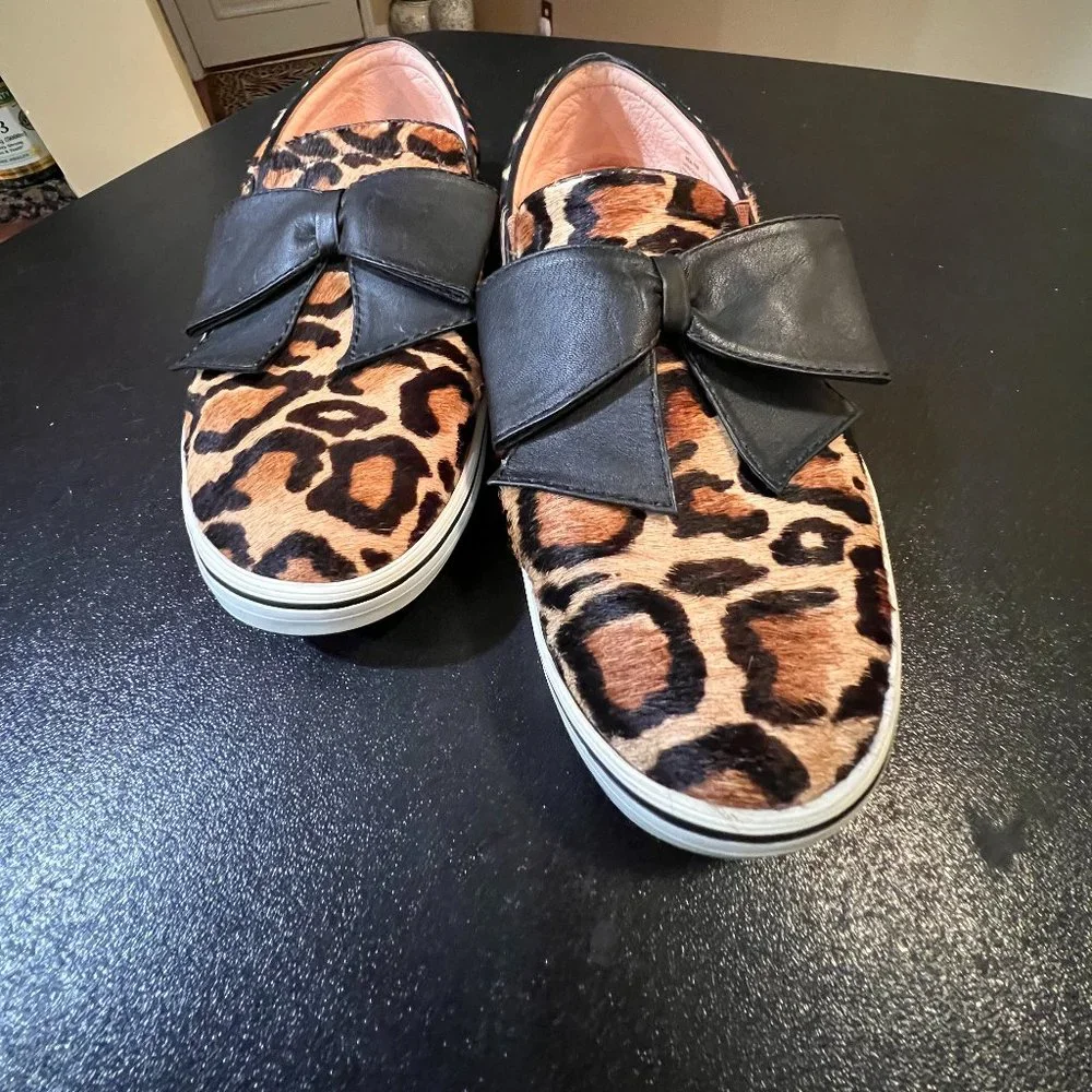 Kate Spade size 9.5 Delise Leopard Print Slip on